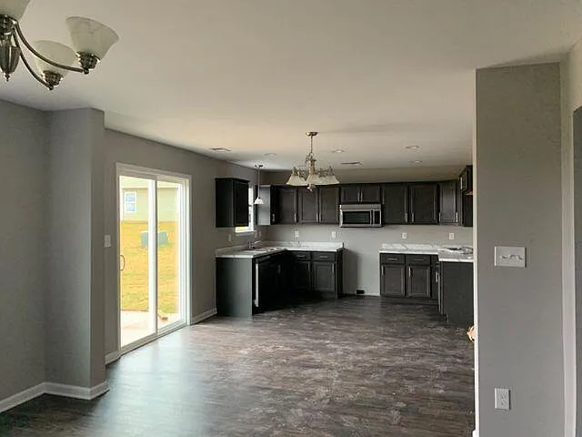 8097 Driftwood Loop — Photo 5