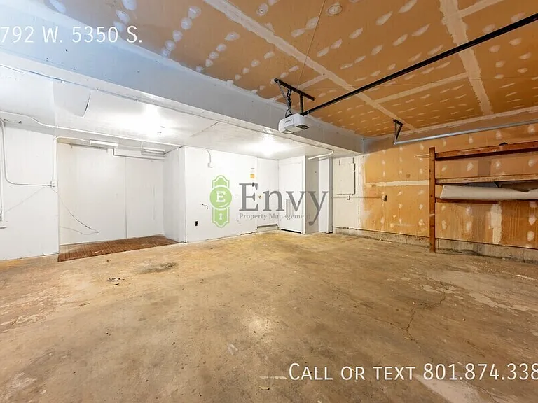2792 W 5350 S — Photo 12