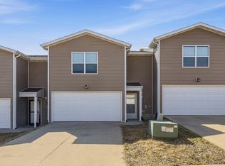 3063 Brunskill Rd, Dubuque, IA 52003