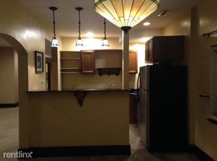4566 Chouteau Ave, Saint Louis, MO 63110