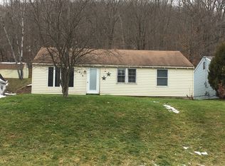 276 Langmaid Ln, Bradford, PA 16701