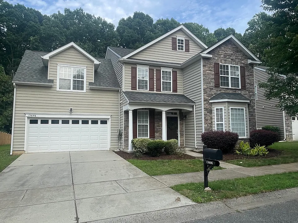13606 Delstone Dr