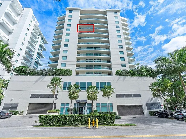 7935 East Dr #1202 — Photo 33