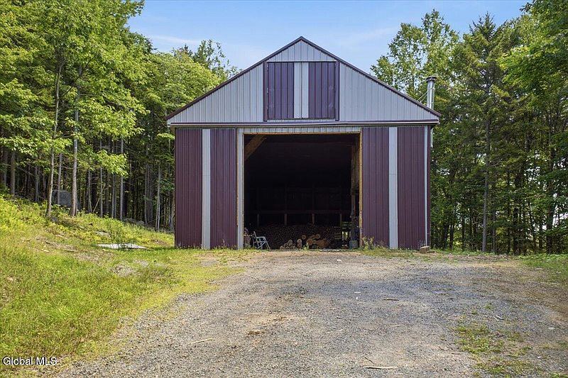 2nd image of 106 Jims Hill Road