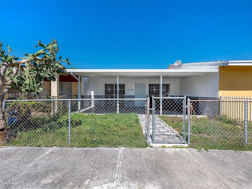 1st image of 21445 NW 39th Ave