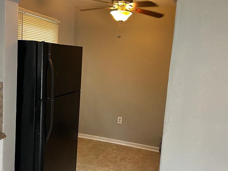 29 Spokane Dr — Photo 2