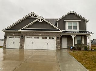 3197 S Hume Rd, New Palestine, IN 46163