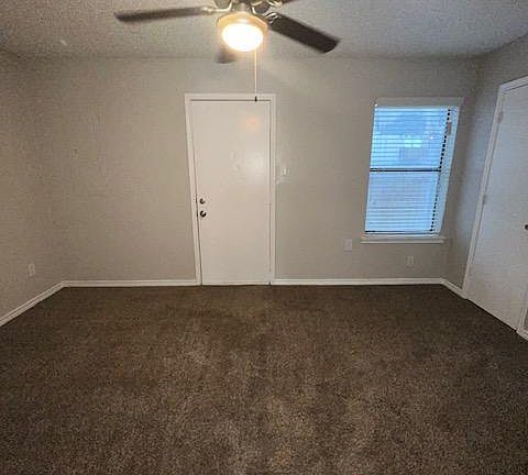 3rd image of 302 Kings Way Dr #302C