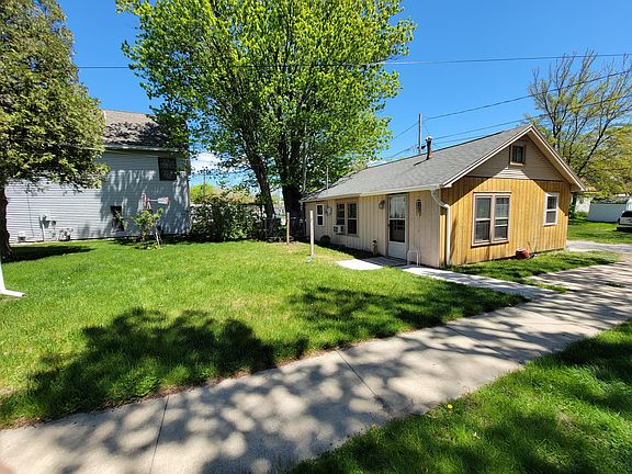5th image of 1615 Lakeshore Dr