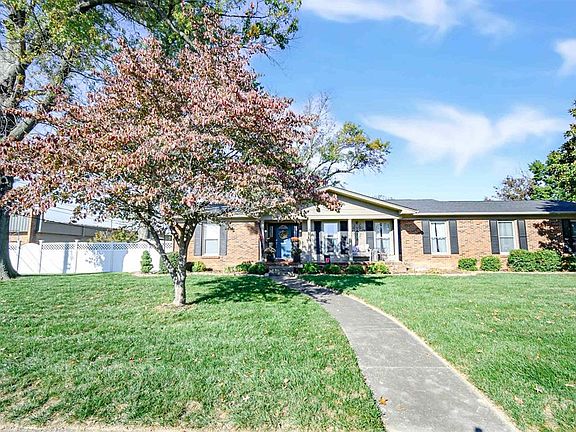 2nd image of 3610 Monticello Dr