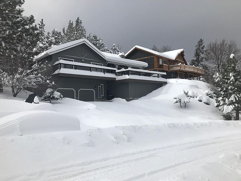 1st image of 475 Villa Grove Ave