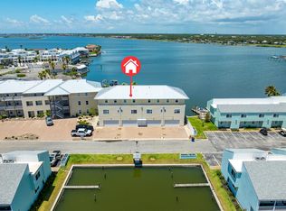28 Sandollar St #F, Rockport, TX 78382