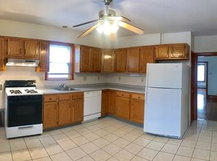 174 Spruce St #1, Watertown, MA 02472