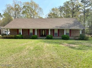 20140 Midway Rd, Terry, MS 39170