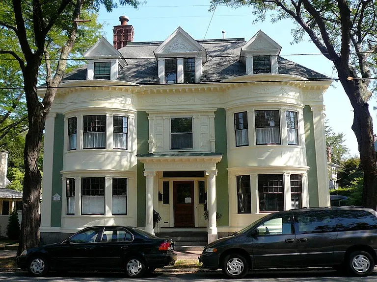 377 Essex St #C — Photo 11
