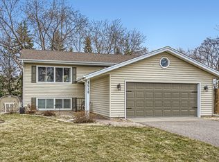 4510 Oakhurst Ave, Vadnais Heights, MN 55127