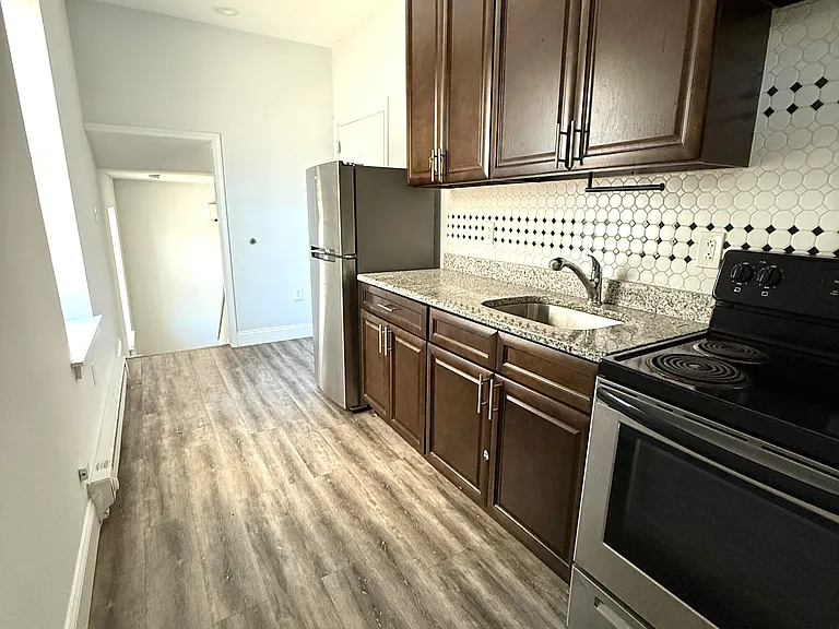 1800 Callowhill St #1 — Photo 3