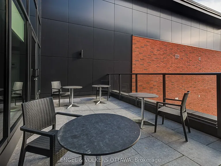 280 Crichton St #107 — Photo 34