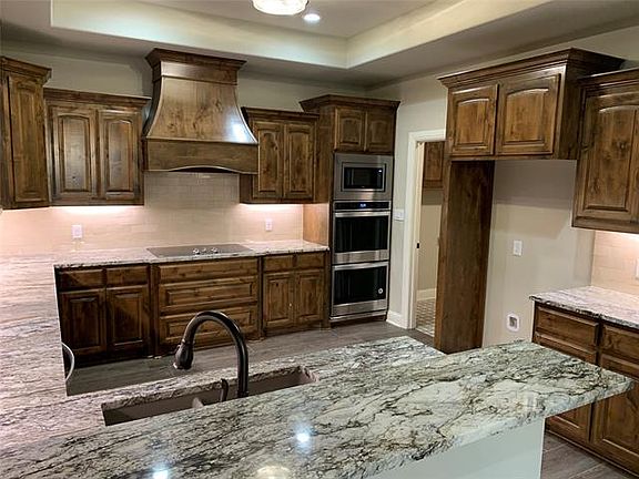 4th image of 1333 Highland Park Cir