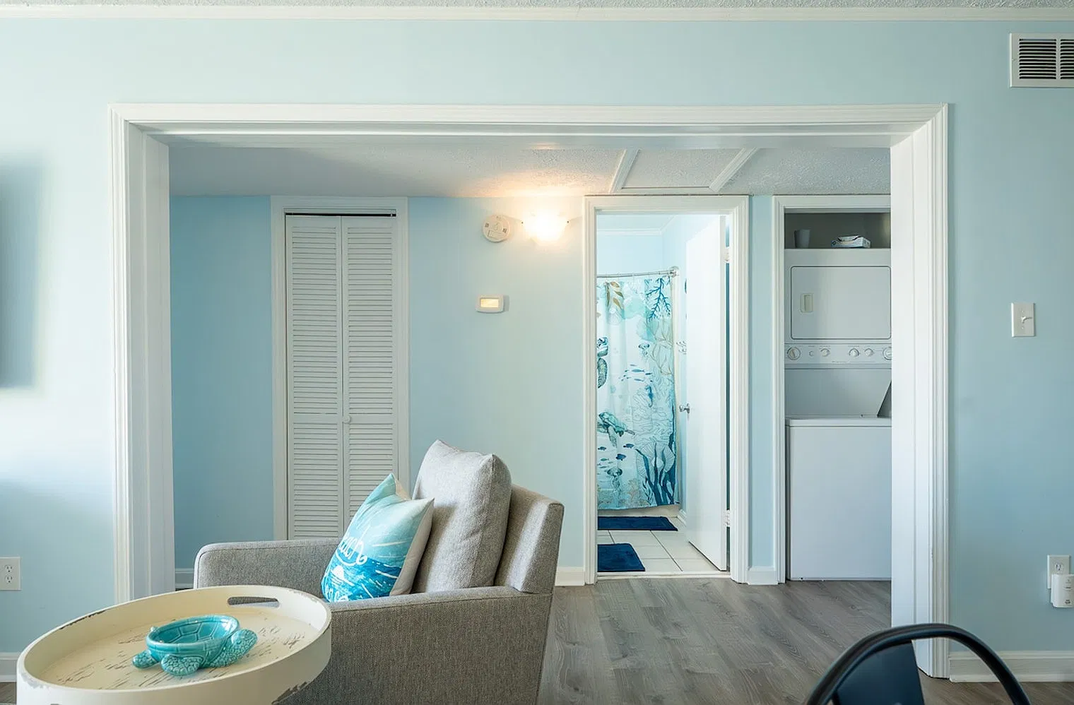 2 bed, 2.0 bath, 871 sqft, $2,398 — Photo 3
