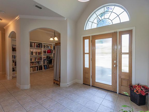 4th image of 606 Prickly Pear Ct