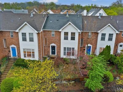 973 N Hanley Rd, Saint Louis, MO, 63130