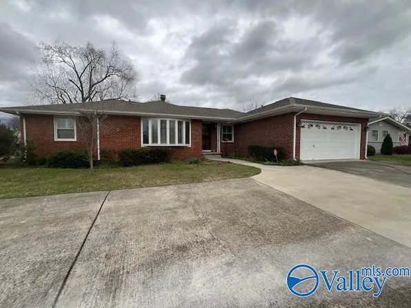 2409 Glenn St SW, Huntsville, AL 35801