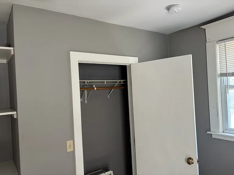 657 Kellogg St SE — Photo 9