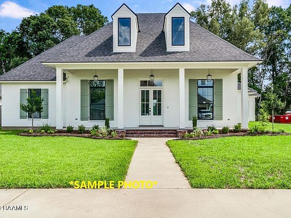 3rd image of 303 Stony Trek Dr