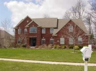 2235 Willow Pond Blvd, Sylvania, OH