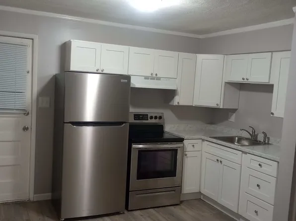 6637 Manila Rd #4, Goshen, OH 45122