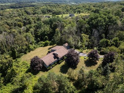 3509 Collins Rd, Syracuse, NY, 13215