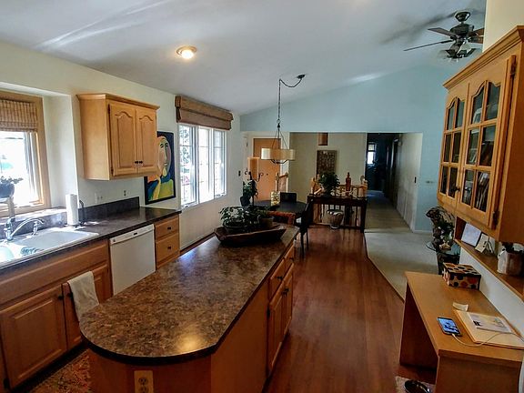 3rd image of 2487 Bowenton Pl SW