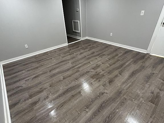 3rd image of 1212 Sausse Ave