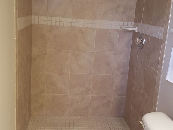 5th image of 3420 Westwood Dr
