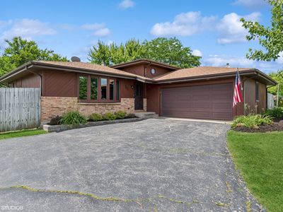 702 Amber Rd, New Lenox, IL, 60451