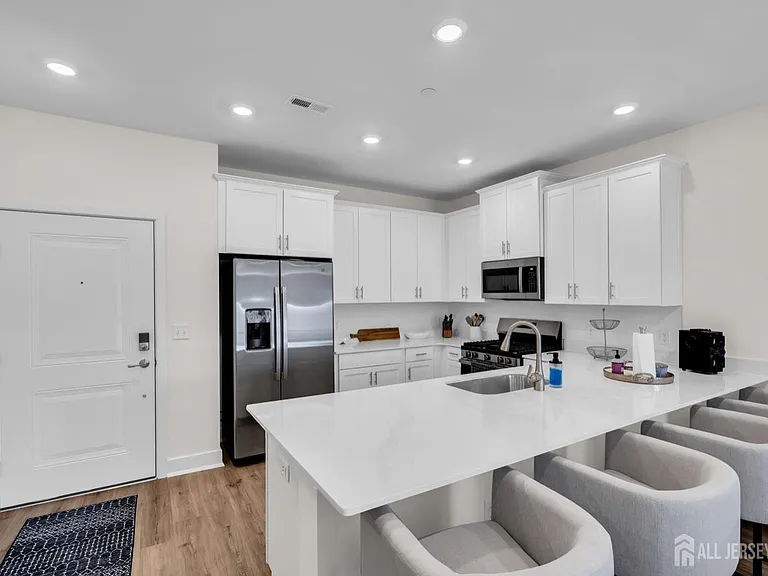 30102 Radford Ct — Photo 4
