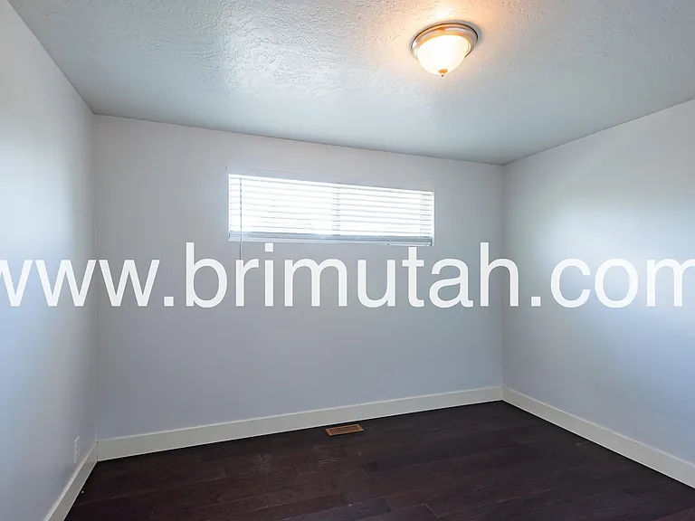 1313 E 8425 S — Photo 10