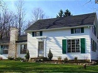 11888 Fowlers Mill Rd, Chardon, OH 44024