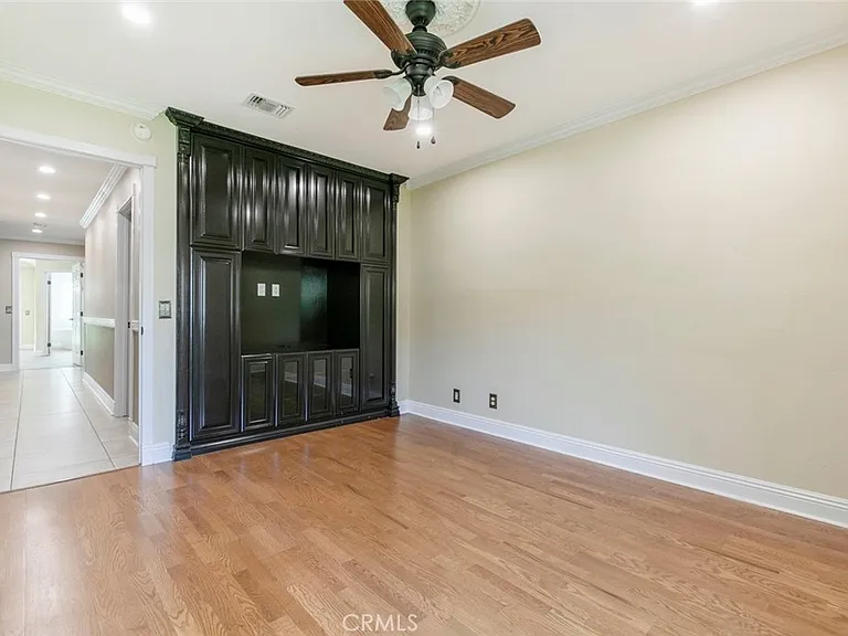 10928 Meseta Ave — Photo 16
