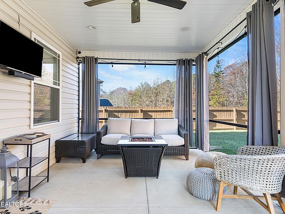 4th image of 7208 Willow Park Ln