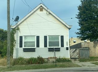 7401 Perry St, Cincinnati, OH 45231