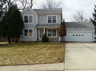 400 Woodview Dr, Bellefontaine, OH