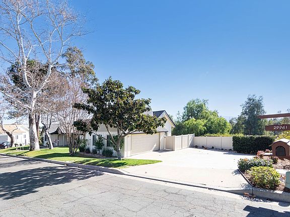 4th image of 29961 Camino Del Sol Dr