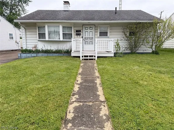 1939 Midway Ave NE, Canton, OH 44705