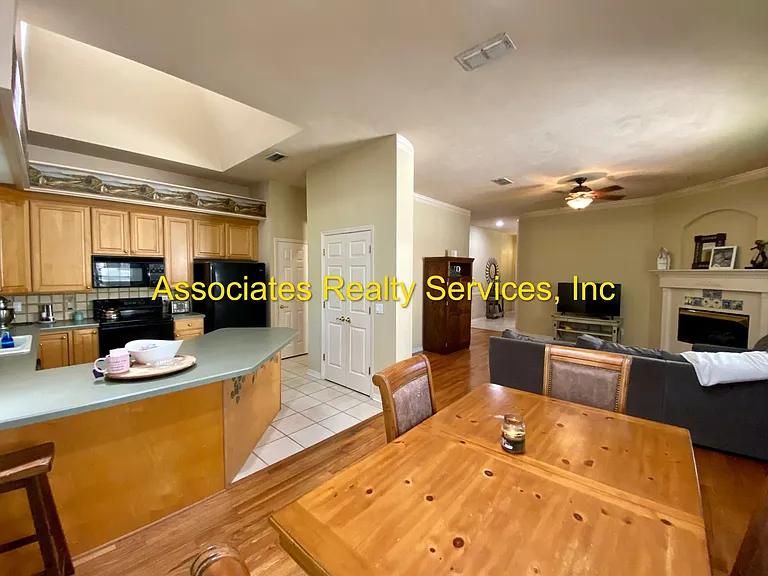 5231 SW 103rd Dr — Photo 8