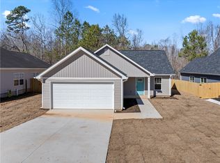 110 Running Creek Dr, Abbeville, SC 29620