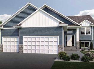 296 15th St, Farmington, MN 55024