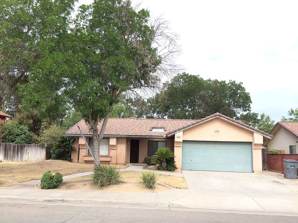 1st image of 6407 N Cornelia Ave
