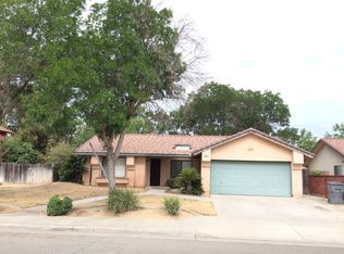6407 N Cornelia Ave, Fresno, CA 93722